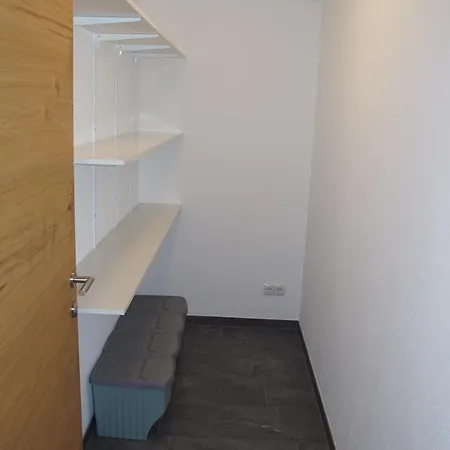 Elina Apartment